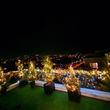 Penthouse View Aeroport Iasi Lägenhet Exteriör bild